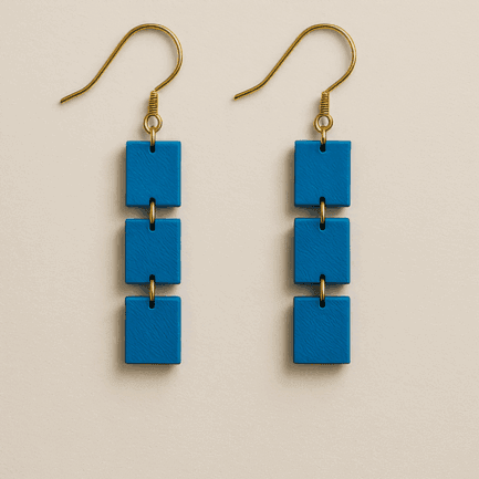 Rectangle earrings in blue with stacked geometric form