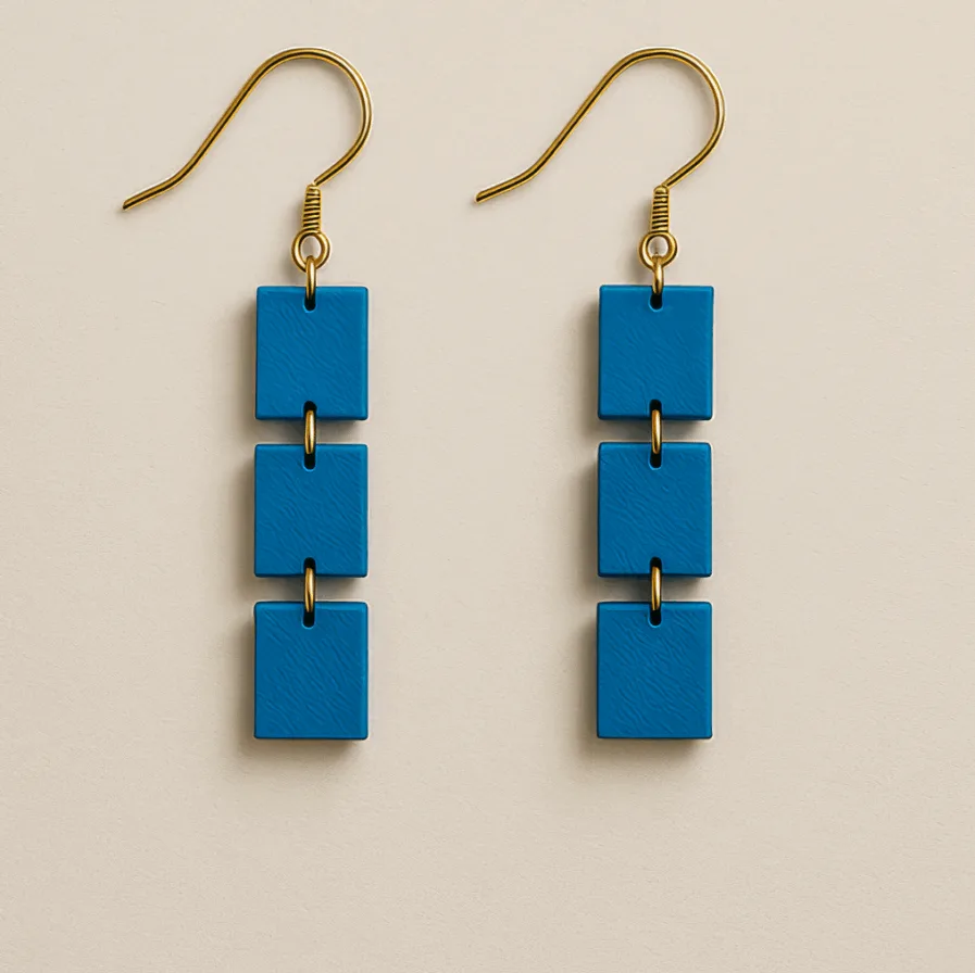 Rectangle earrings in blue with stacked geometric form